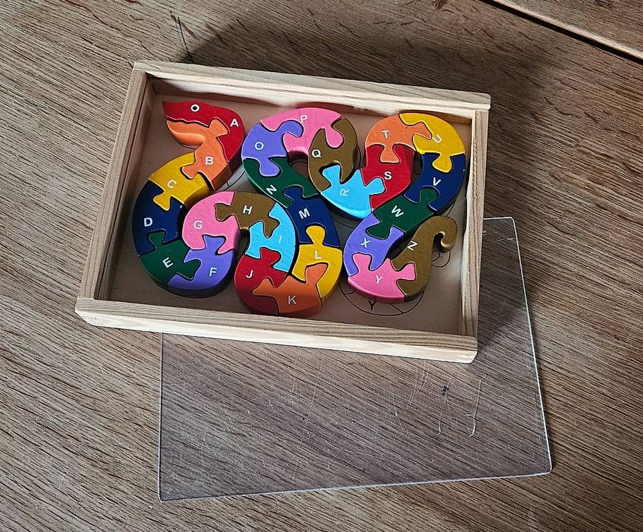 Puzzle: Puzzle en bois serpent alphabet et chiffres – Usato da Renens VD venduto da arochat