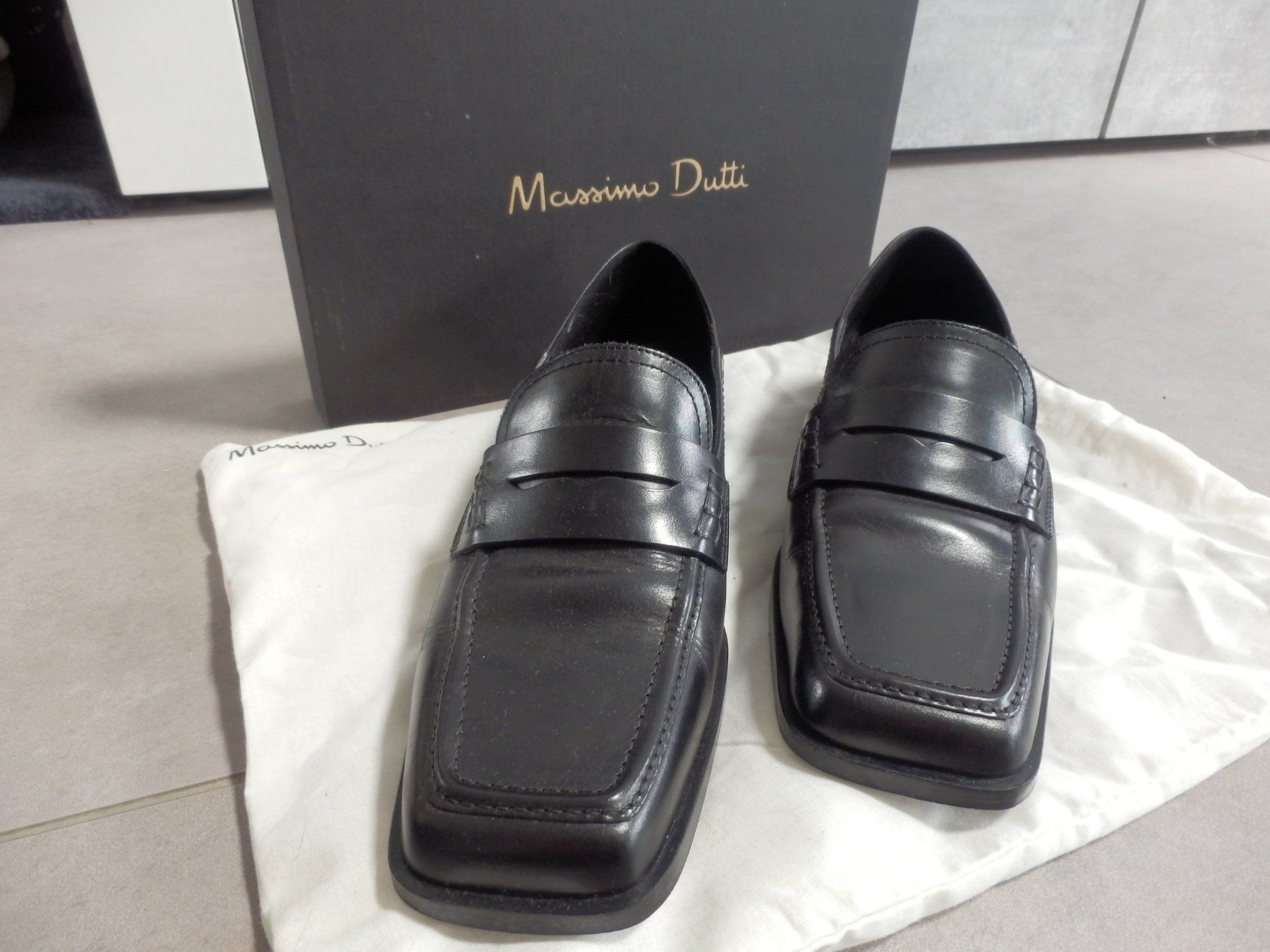 Massimo Dutti Scarpe da donna: Mocassin Massimo Dutti noir taille 40 neuf – Nuovo (secondo la descrizione) da Apples venduto da Photec18 3