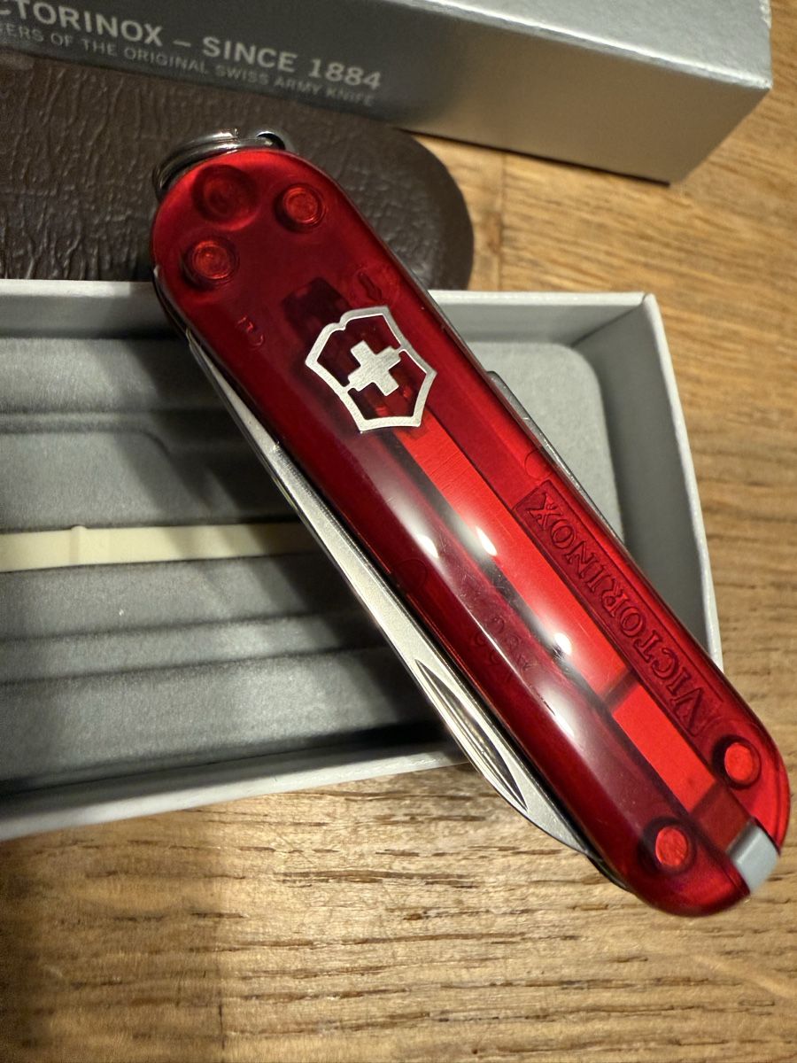 Victorinox Coltelli tascabile: Victorinox Taschenmesser klein Neu – Nuovo e nell'imballaggio originale da Goldach venduto da Messerguru 1