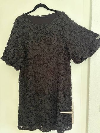 Schwarzes Spitzenkleid Gr. 42