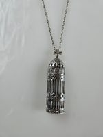 Silber Kette mit "Volieren" Anhänger