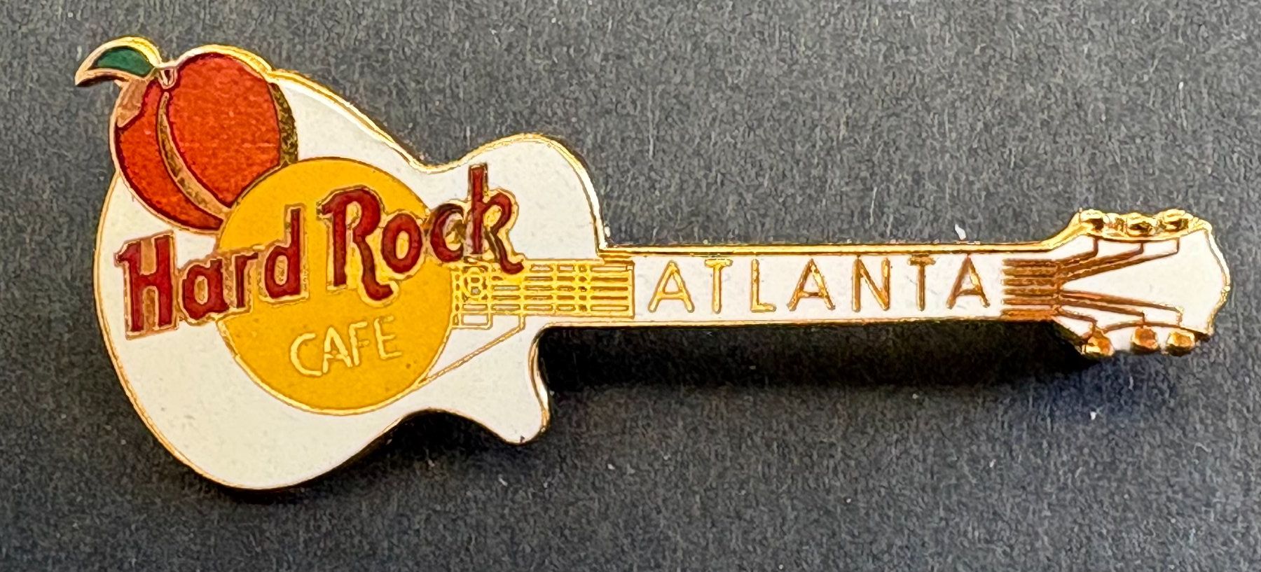 Hard Rock Cafe Placchette & Badge: ANSTECKNADEL HARD ROCK CAFE – Usato da Ostermundigen venduto da wini63