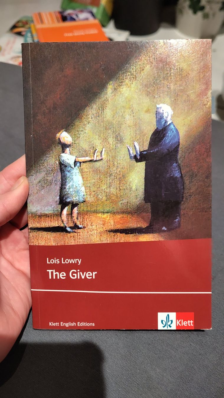 Libri: The Giver - Lois Lowry – Usato da Stäfa venduto da mic_b7td