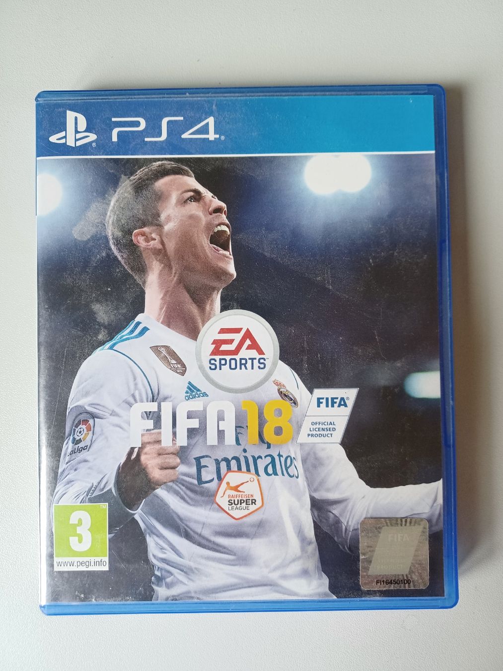 Jeux: FIFA 18 - PS4 Game – D'occasion à Bern par joe_9rgt