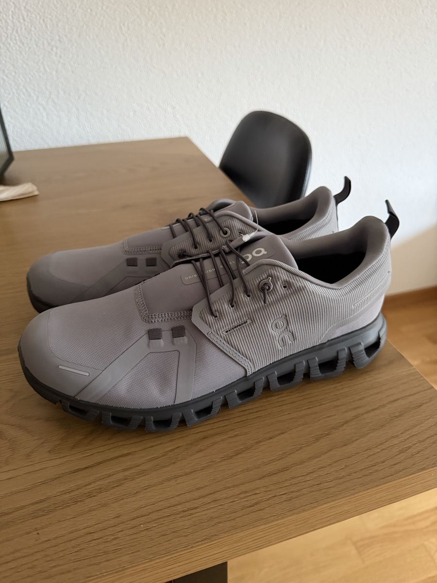 On Herrenschuhe: On cloud 6, 44.5 waterproof  – Neu und originalverpackt aus Zwillikon von edo_6vly 1