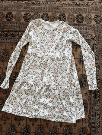 C&A Kleid, XS Blumenmuster, Langarm