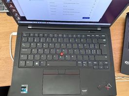 Lenovo Thinkpad X1 Carbon Gen 10 ... Super Zustand