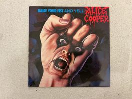 Alice Cooper LP - Raise Your Fist And Yell (VG+)