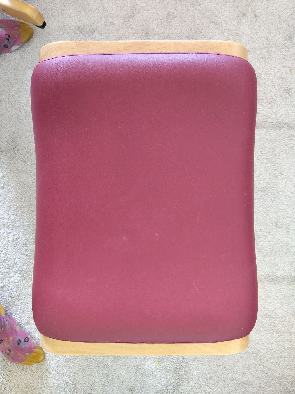 Sgabelli: Hocker / Fussablage – Usato da Ostermundigen venduto da Jinushka 1
