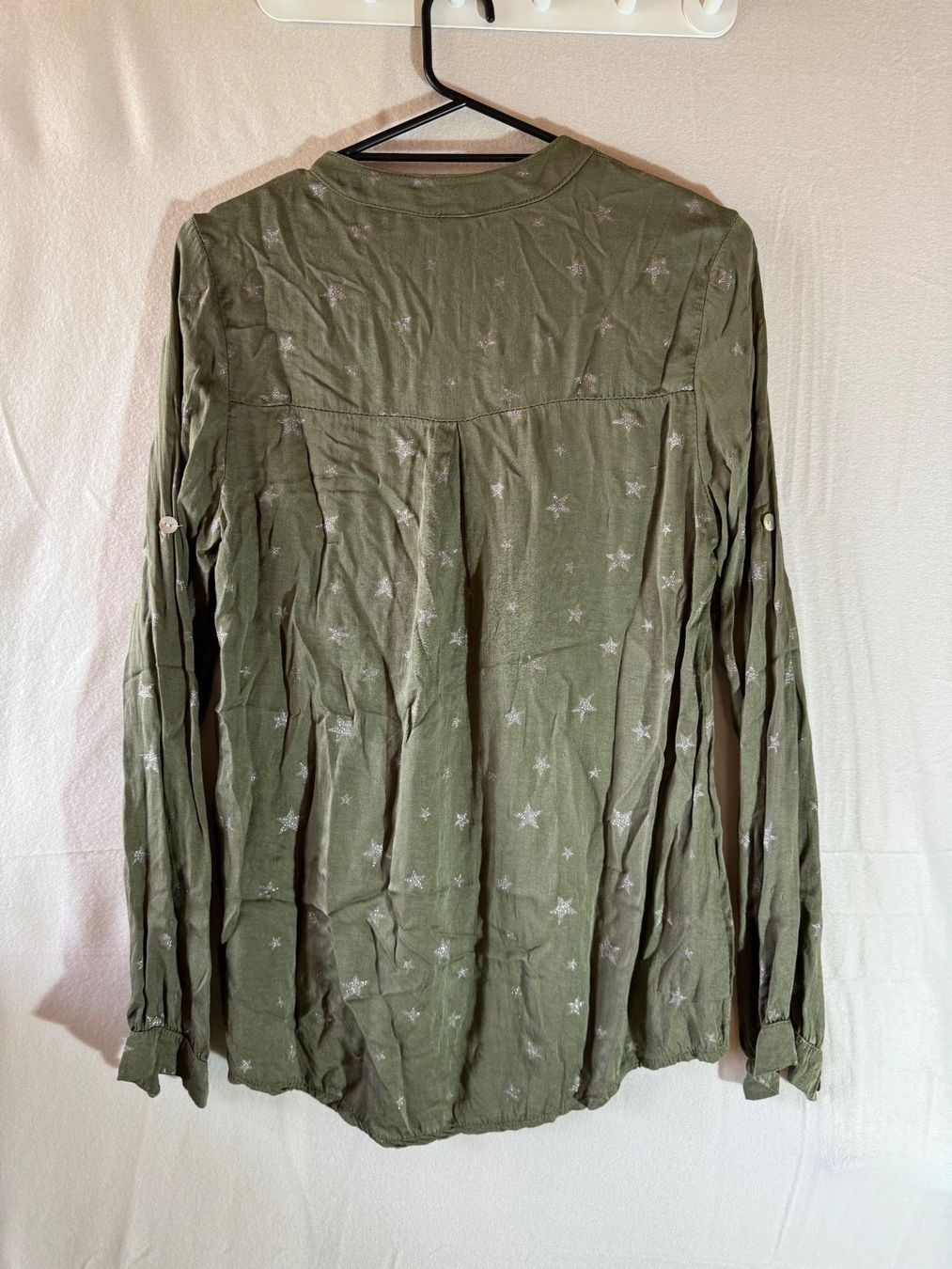 Zebra Camicette: Grüne Bluse mit Pailletten von Zebra Gr. M – Usato da Grosswangen venduto da SALE_SALE_SALE 4