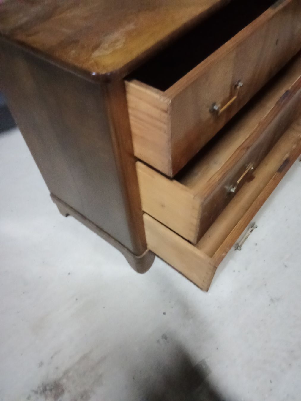 Commodes: COMMODE L.PILIPPE EN NOYER – D'occasion à Neuchâtel par zS8xX2vW 6