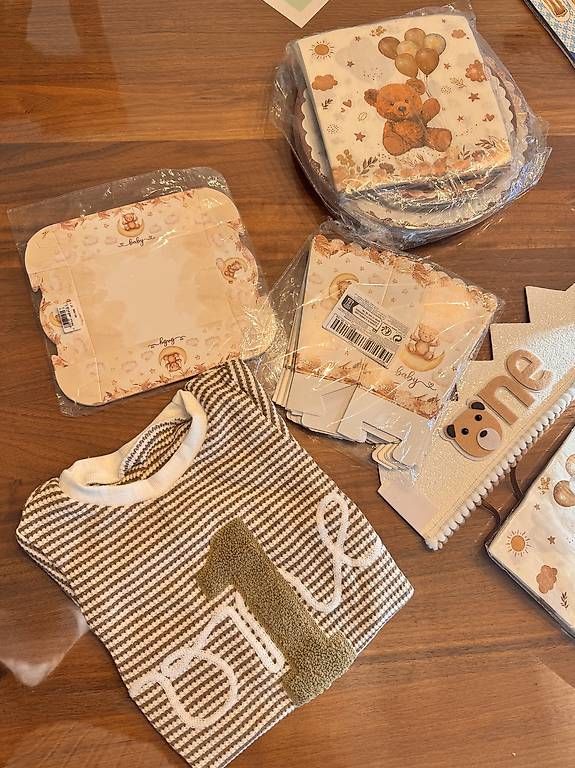 Tutte le decorazioni: 1 Geburtstag Deco Bär – Nuovo e nell'imballaggio originale da Emmenbrücke venduto da Lucien022