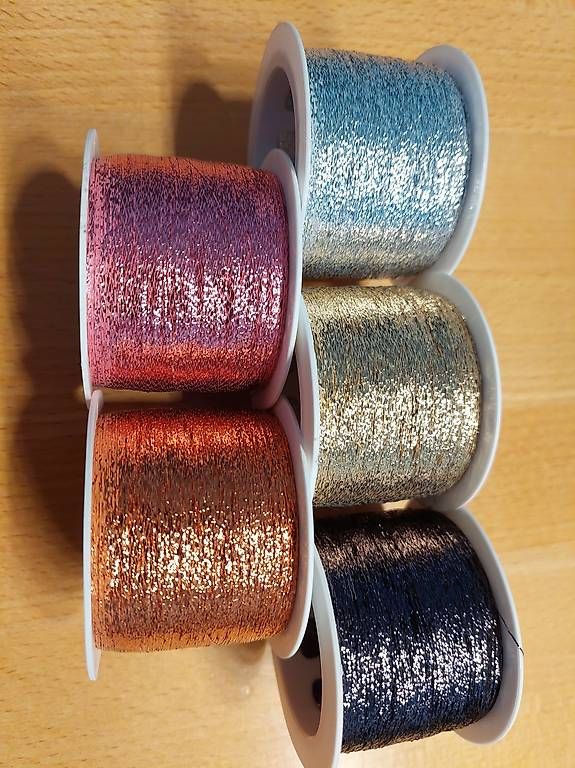 Lana: Woolly Hugs Glitzer Beilaufgarn  – Usato da Rothrist venduto da lil_6mn9 1