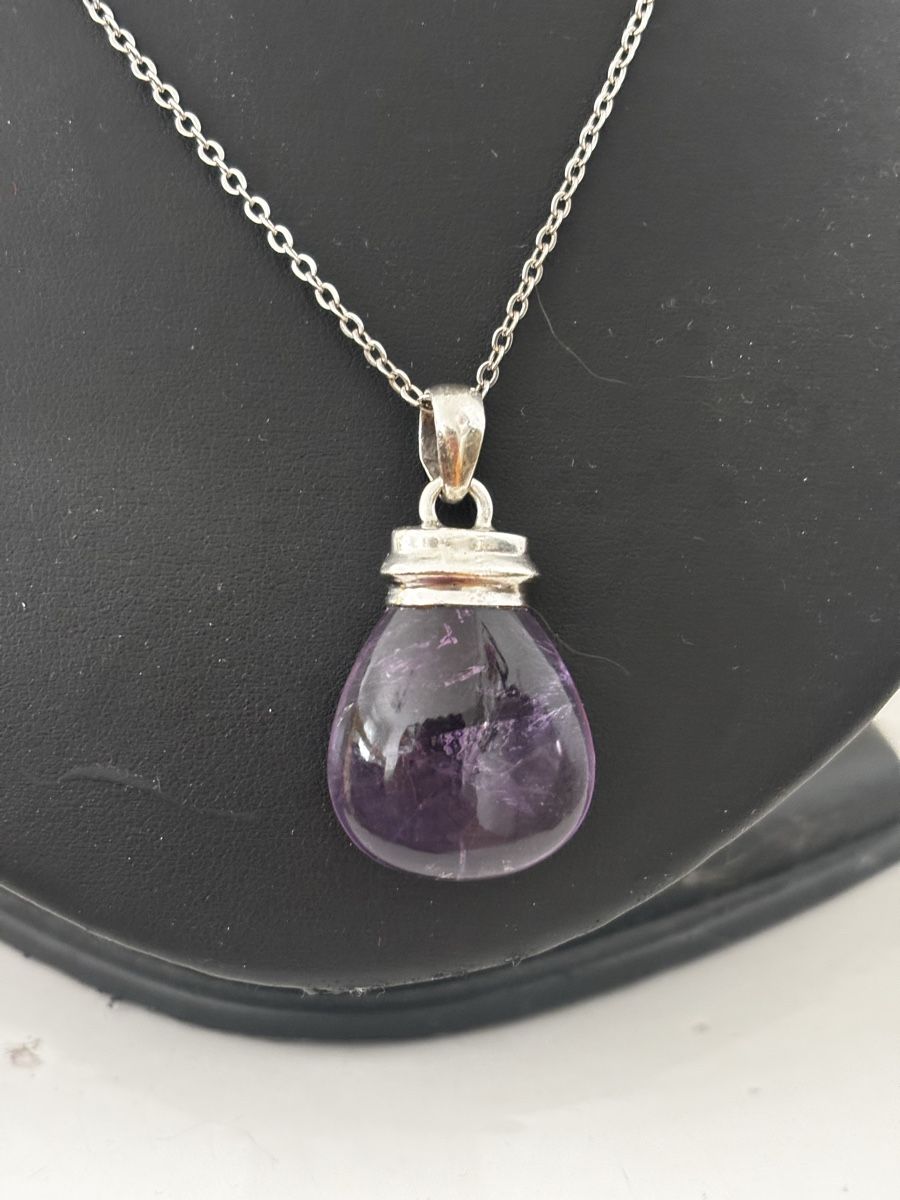 Ciondoli: Très beau pendentif améthyste montée sur argent – Nuovo (secondo la descrizione) da Genève venduto da ati_tj8f 1