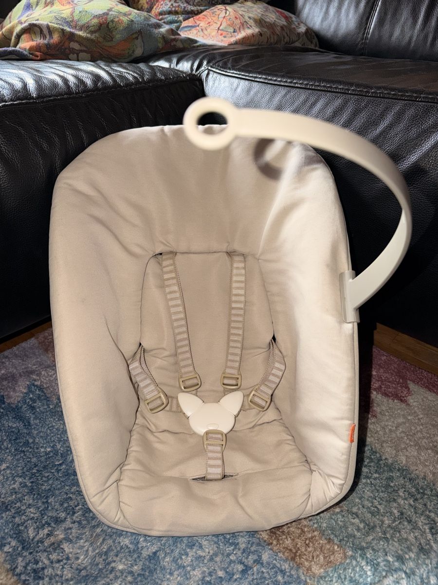 Stokke Seggioloni: Stokke Tripp Trapp Newborn Set – Usato da Schmidrüti venduto da ZsuzsannaK 1