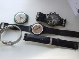 3 Swatchuhren und 1 Omega Bracelet Ref.3910010 Gebraucht