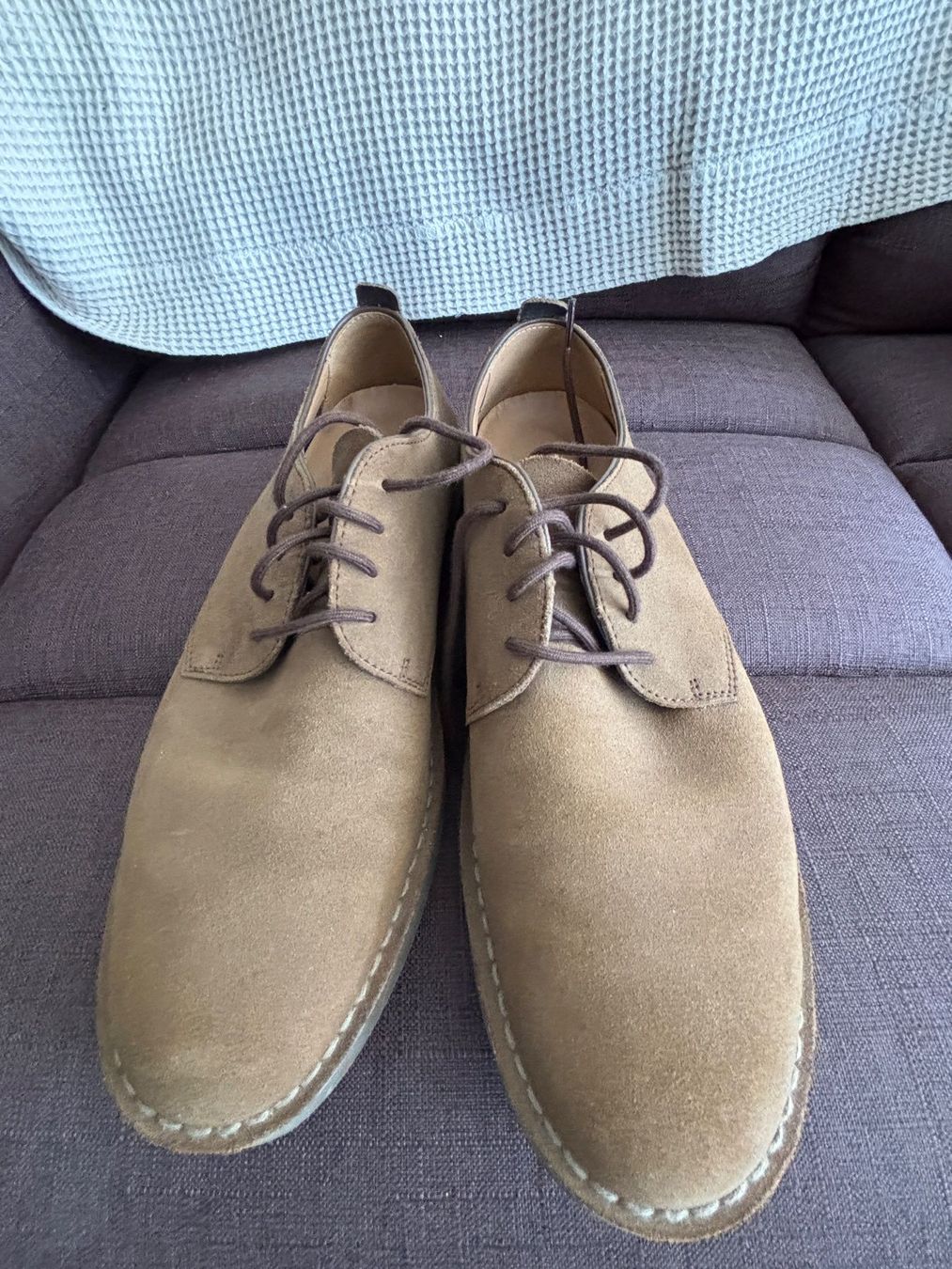 Clarks Scarpe da uomo: Indémodable Clarks  taille 44 1/2 comme neuve – Usato da Yverdon-les-Bains venduto da Signifer67