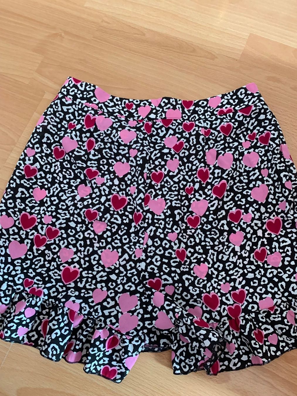 Shein Hosen: Joli short large Shein t. 38 neuf – Gebraucht aus MEYRIN von Gwendo10 1
