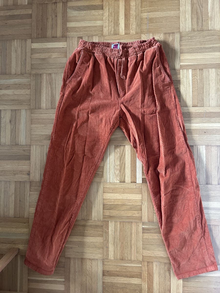 Pantaloni: Damen Kordhose – Usato da Zürich venduto da Elecar
