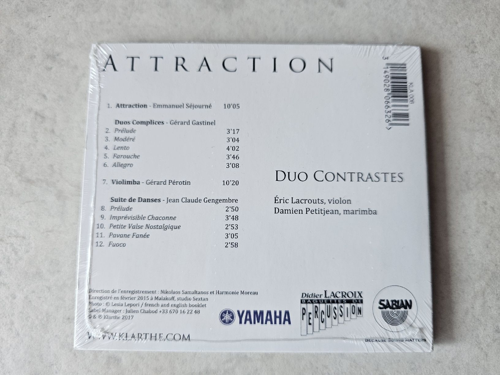 CD: Attraction  -  Duo Contrastes  /  Fabrikneu – Nuovo e nell'imballaggio originale da Schneisingen venduto da backstore24 1