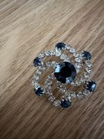 Funkelnde Brosche