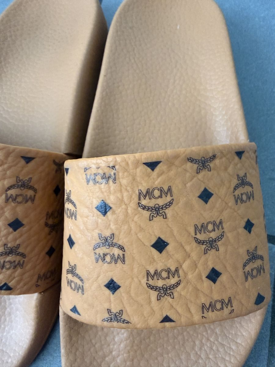 Mcm Scarpe da donna: MCM Slides gr 38 wie neu! – Usato da Uttwil venduto da Mio092152 4
