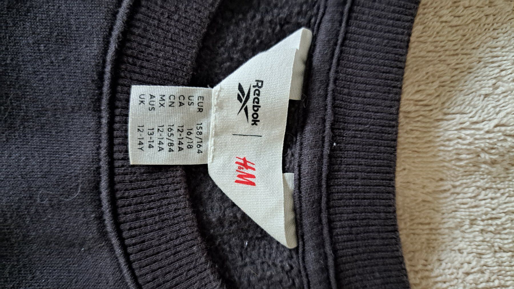 Maglioni & Felpe: Baumwoll Pullover, Grau & Navy, Kinder, Gr.152/164 – Usato da Bassersdorf venduto da mie5 6