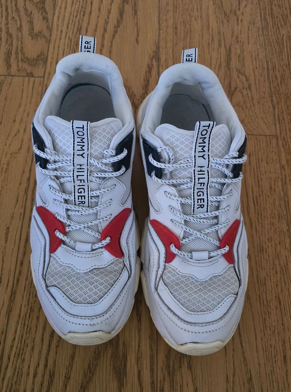 Tommy Hilfiger Scarpe da uomo: Tommy Hilfiger Sneaker Gr. 39,5 – Usato da Wabern venduto da Irakene 2