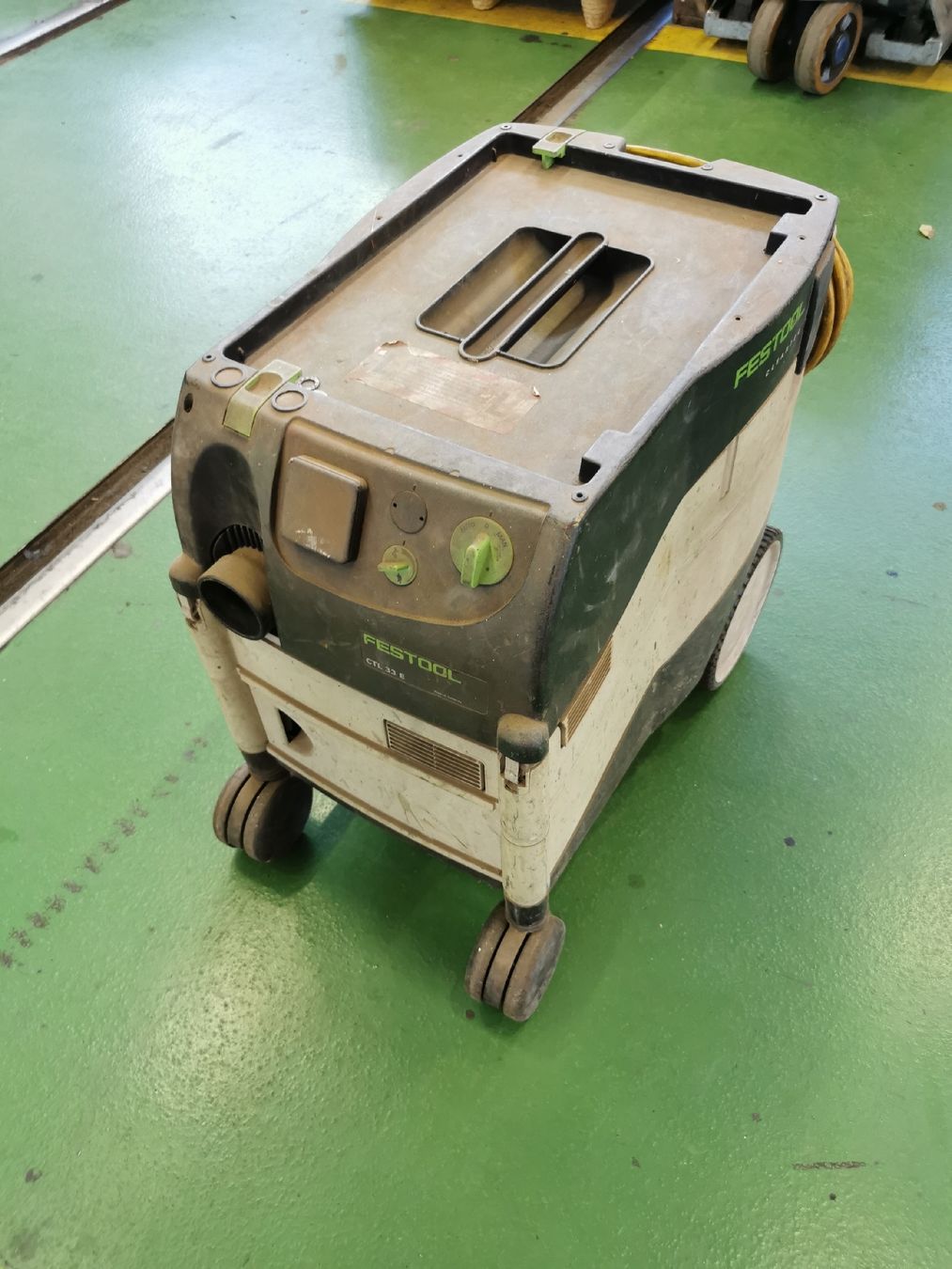 Festool Staubsauger & Zubehör: Industriestaubsauger FESTOOL CT 33 E – Gebraucht aus Sattel von