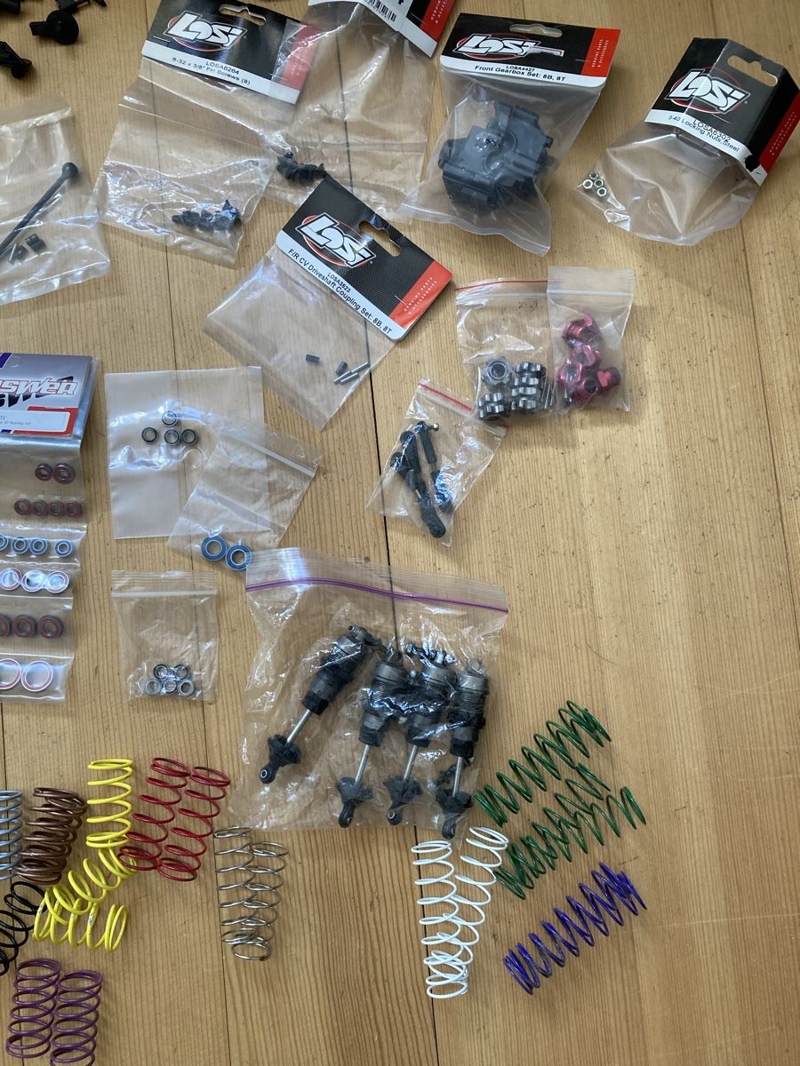 Losi RC Modellbau: Losi 8ight Teile – Neu (gemäss Beschreibung) aus Erlinsbach von deniek 1