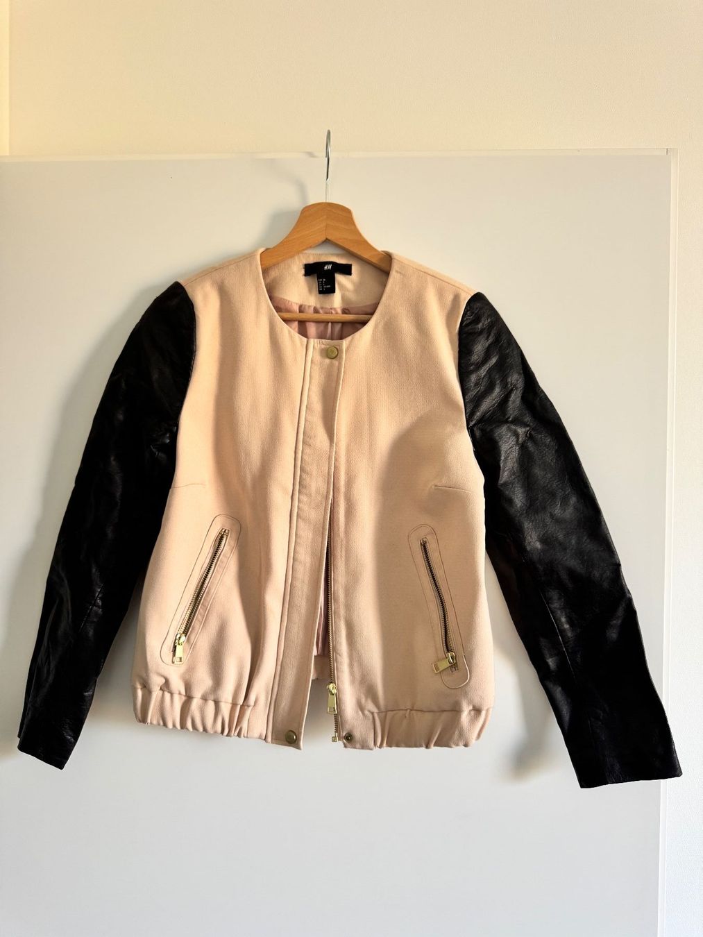H&M Jacken: H&M Übergangsjacke Gr. 36 – Gebraucht aus St. Gallen von nikolasbong