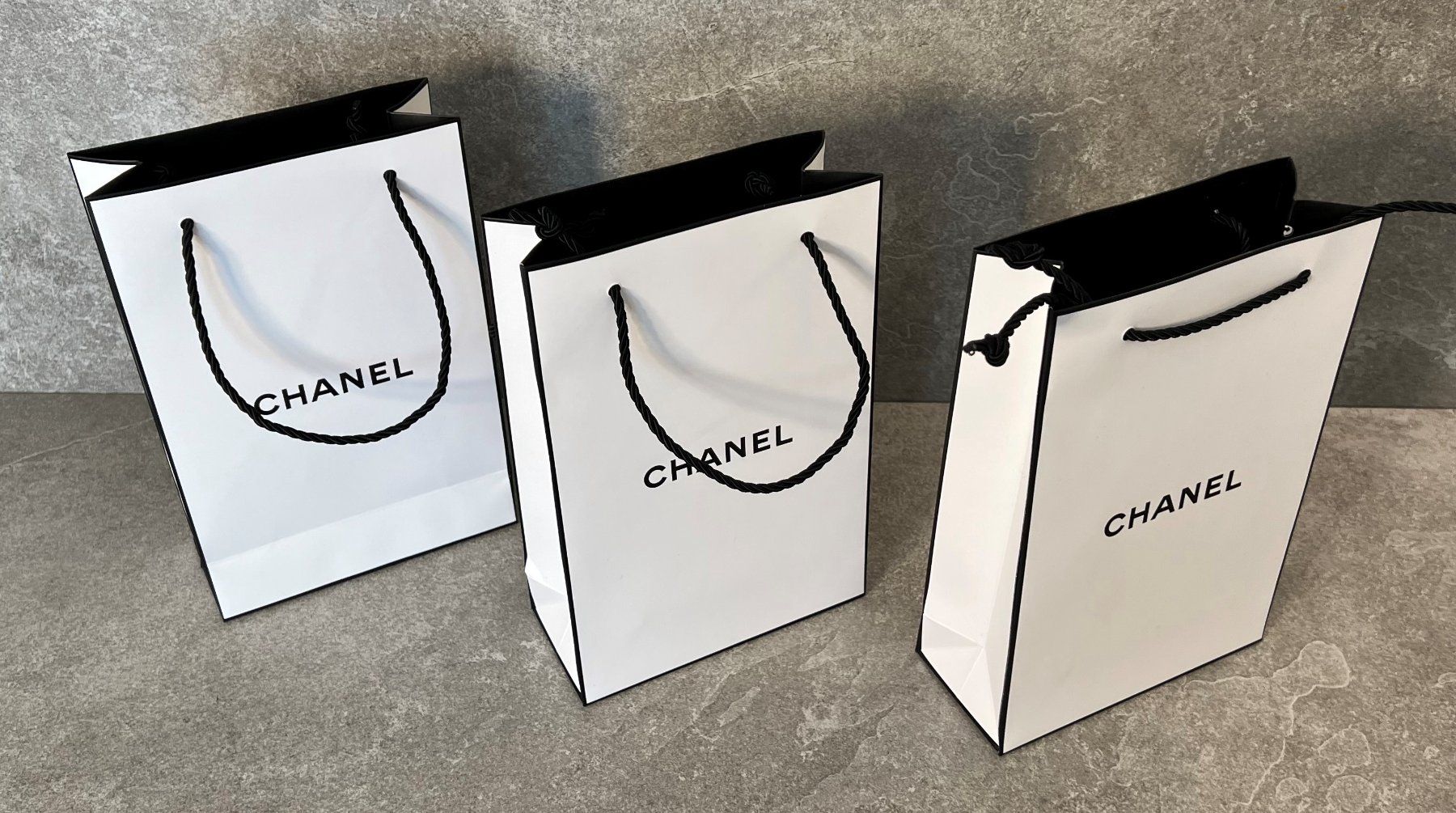 Chanel Borse: CHANEL Taschen Set: 3-teilig ... – Nuovo e nell'imballaggio originale da Klosters venduto da ClodiKL
