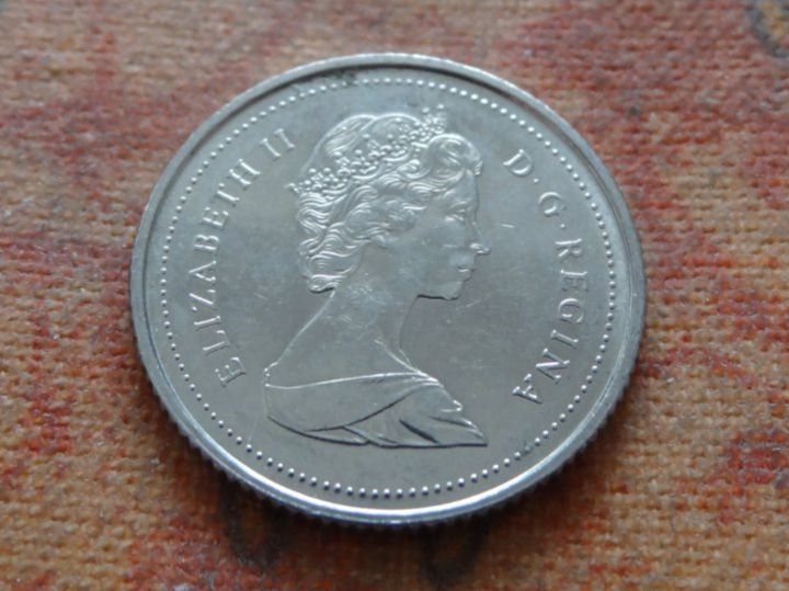 Tutti le monete: CANADA  10  Cents  1986 – Usato da Romanel-sur-Lausanne venduto da Swift13 1