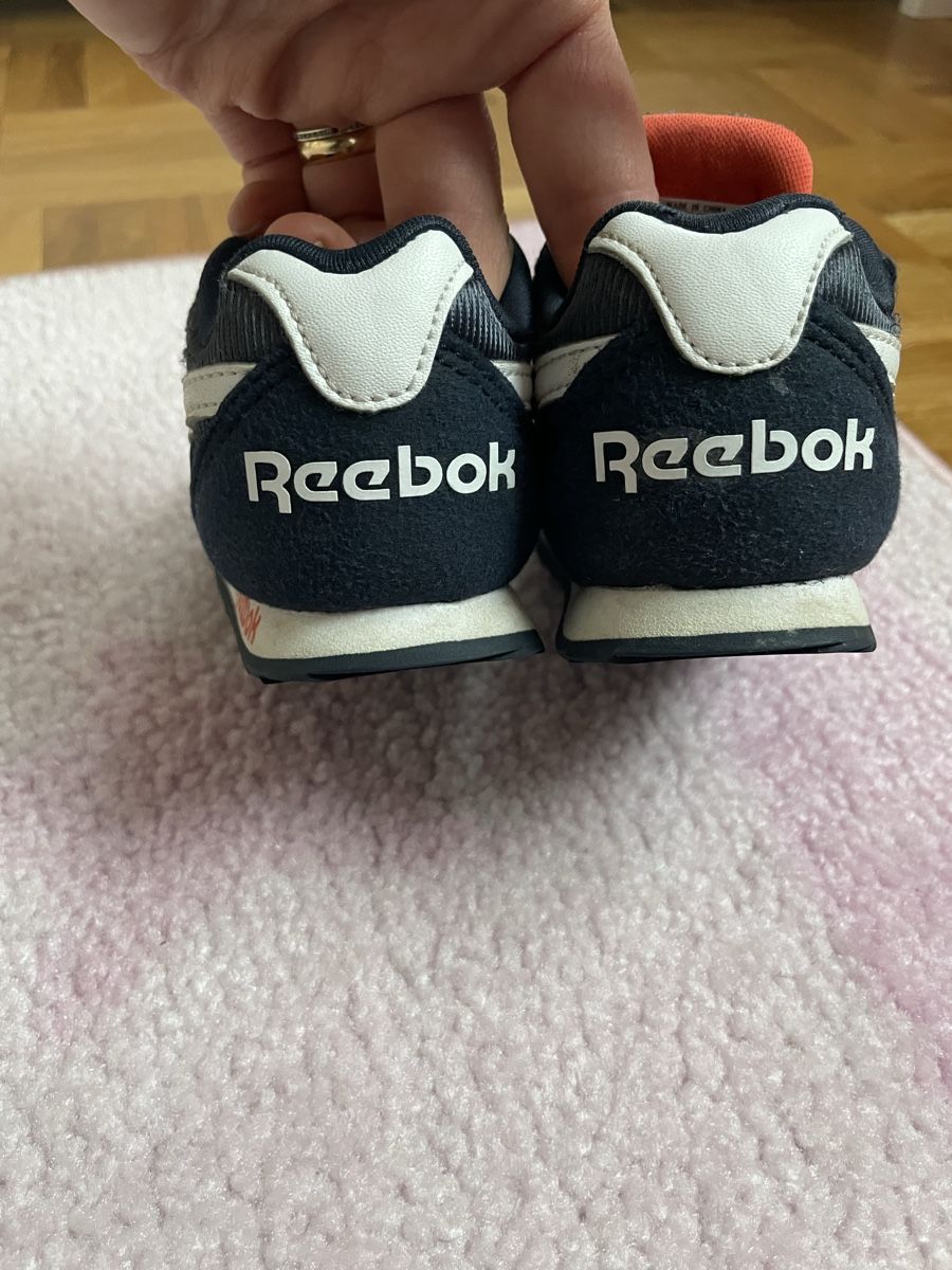 Reebok Scarpe per ragazzi: Chaussures bébé Reebok, taille 20 – Nuovo (secondo la descrizione) da Versoix venduto da Pti-pois 3