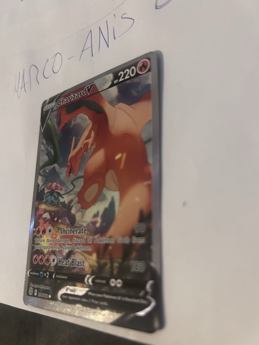 Pokémon Sammelbilder & Trading cards: Carte Pokémon Charizard V état impeccable – Gebraucht aus Prilly von BlindLoot 4