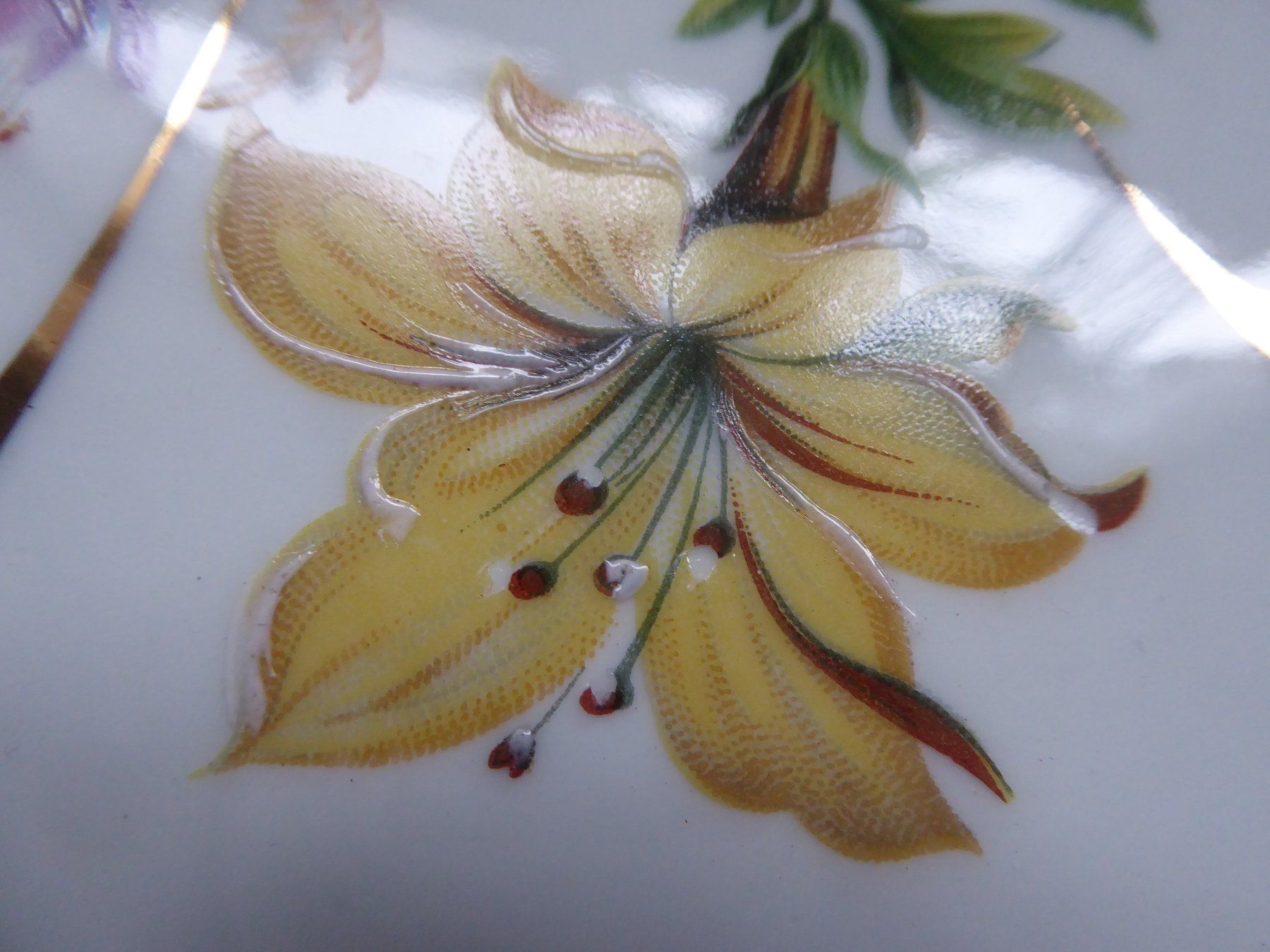 Piatti di portata: Tortenplatte LIMOGES mit Blumenbouquet – Usato da Pratteln venduto da Emmy 5