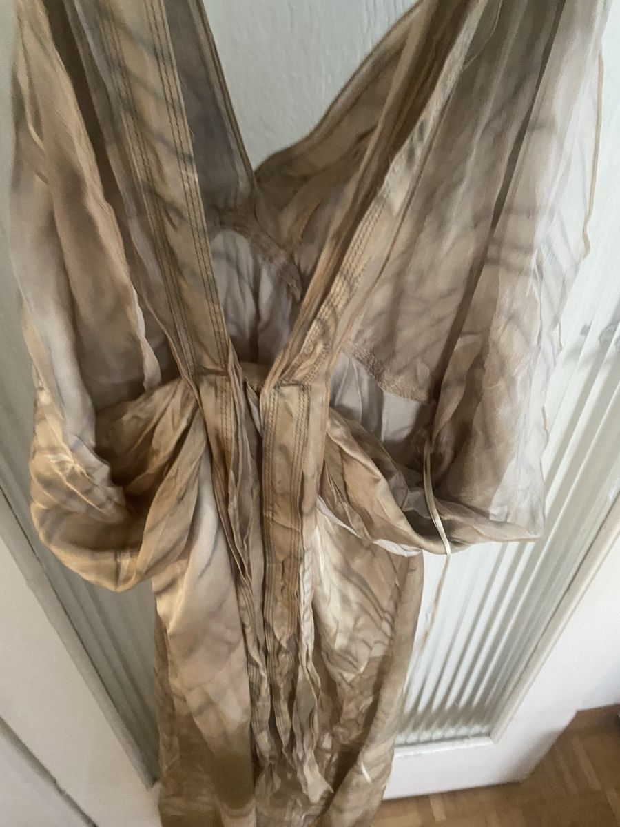 Zara Vestiti: Zara robe neuf taille XL – Nuovo e nell'imballaggio originale da Brügg BE venduto da nou_8ht9 2