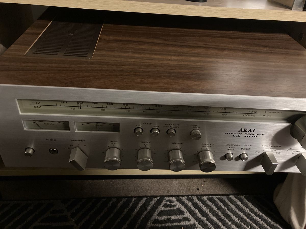 Akai Receiver: Akai AA-1030 Receiver – Defekt aus Lenzburg von HanspeterT 4