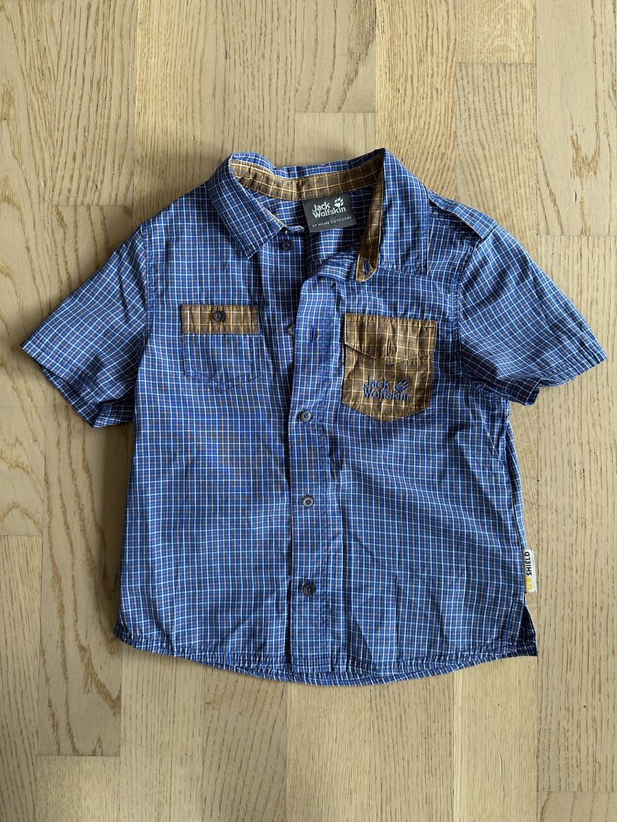 Jack Wolfskin Hemden, T-Shirts & Polos: Outdoor Hemd Gr. 110 – Gebraucht aus Kleinandelfingen von Elader