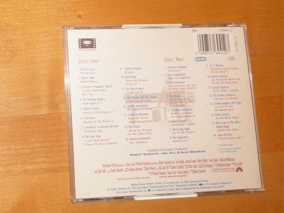 CD: Forrest Gump Soundtrack -  2 CD – Usato da Steffisburg venduto da FutureOne 1