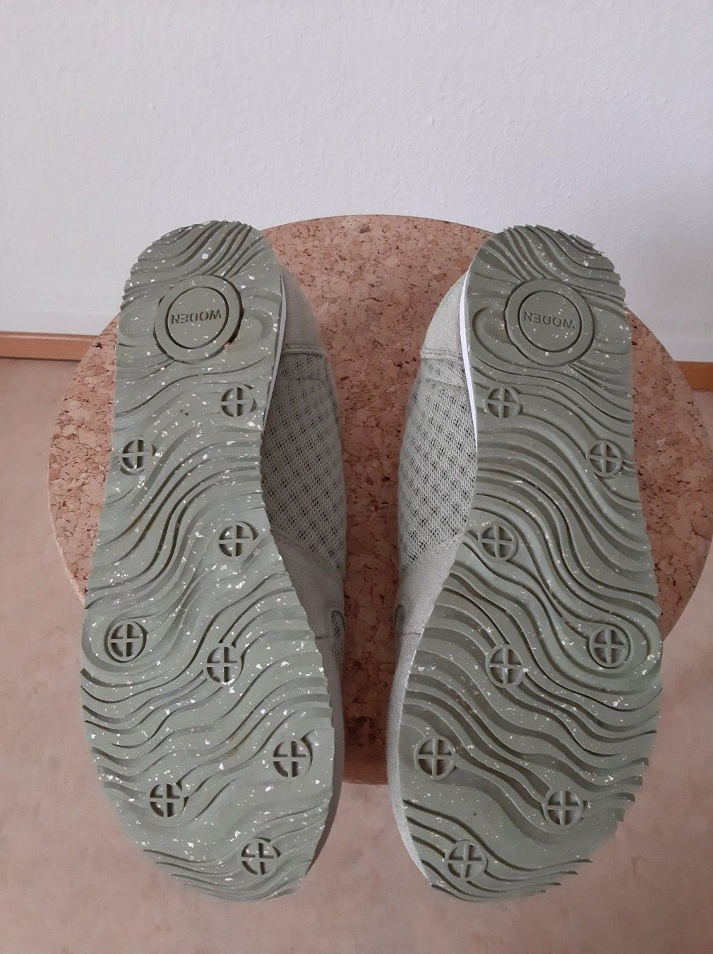 Scarpe da donna: Schuhe Woden - Sneaker low olive – Usato da Zürich venduto da Schela31 3