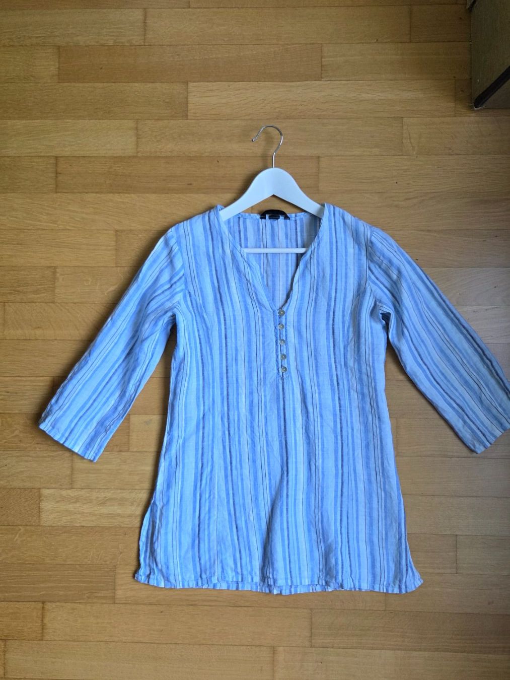H&M Blusen: Leinen Bluse blau gestreift – Gebraucht aus Fislisbach von Maieriisli25