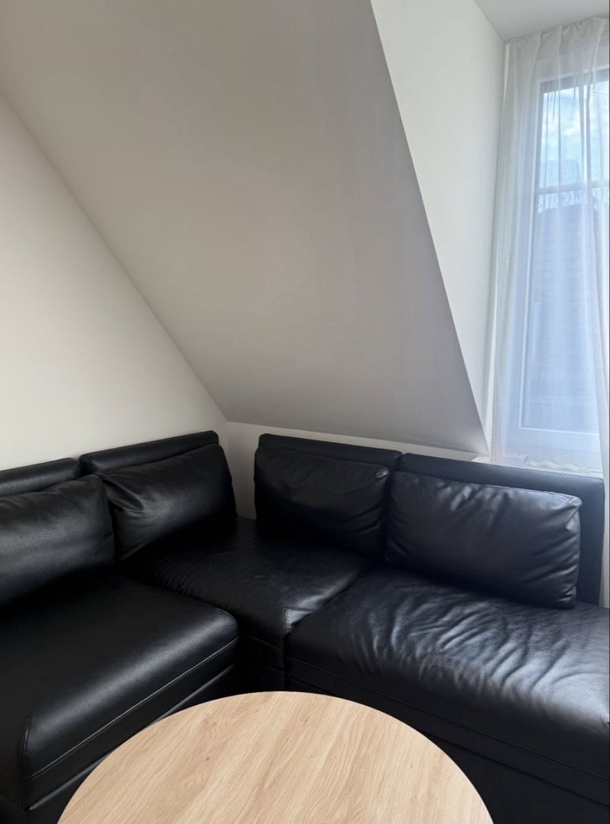 Ikea Divani: IKEA Ecksofa schwarz – gepflegt & bequem – Usato da Zürich venduto da noemiassunta 3