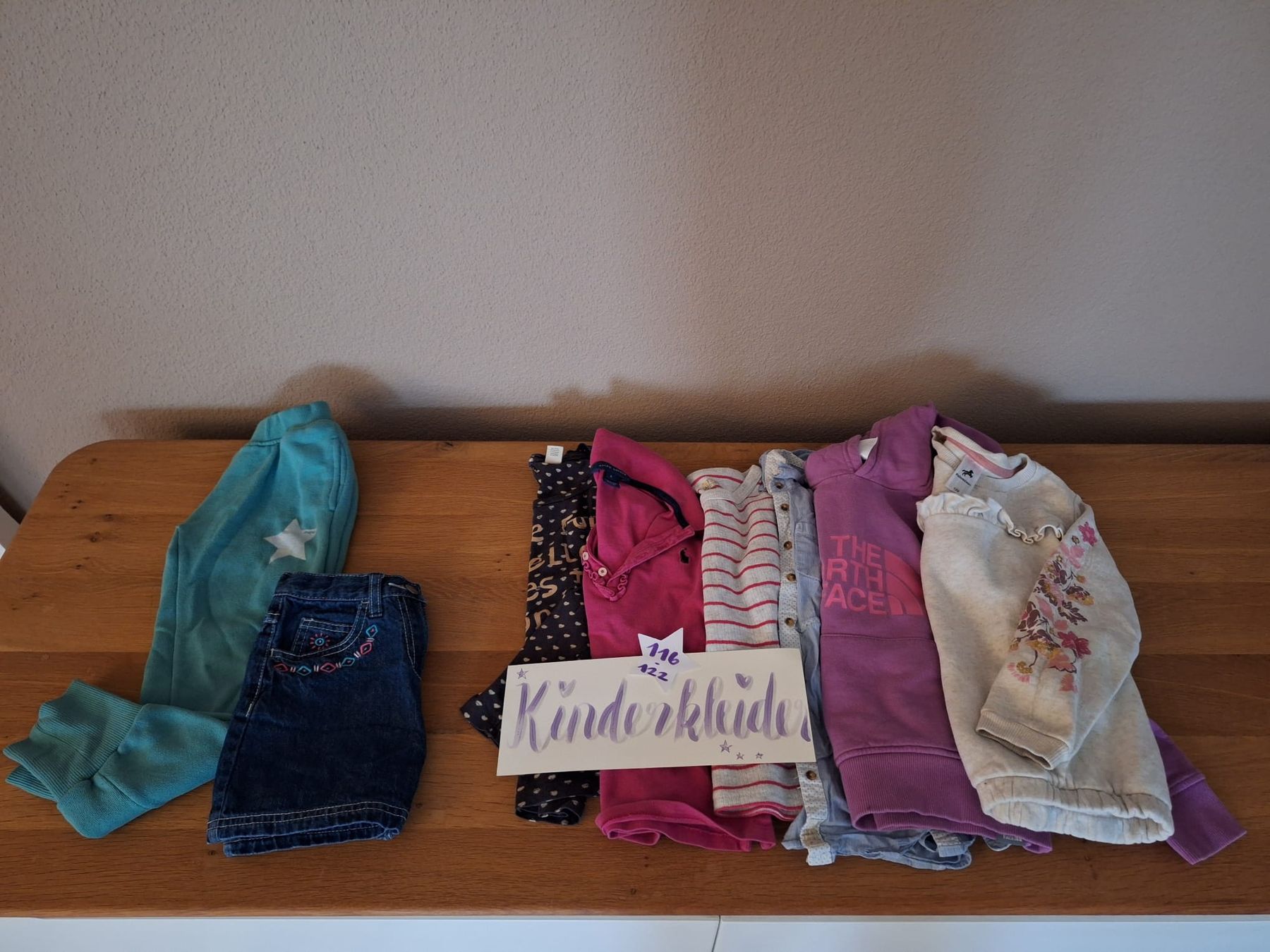 Lotti & Set di vestiti: Kinderkleider Mädchen 116-122 – Nuovo (secondo la descrizione) da Honau venduto da Eltian 3