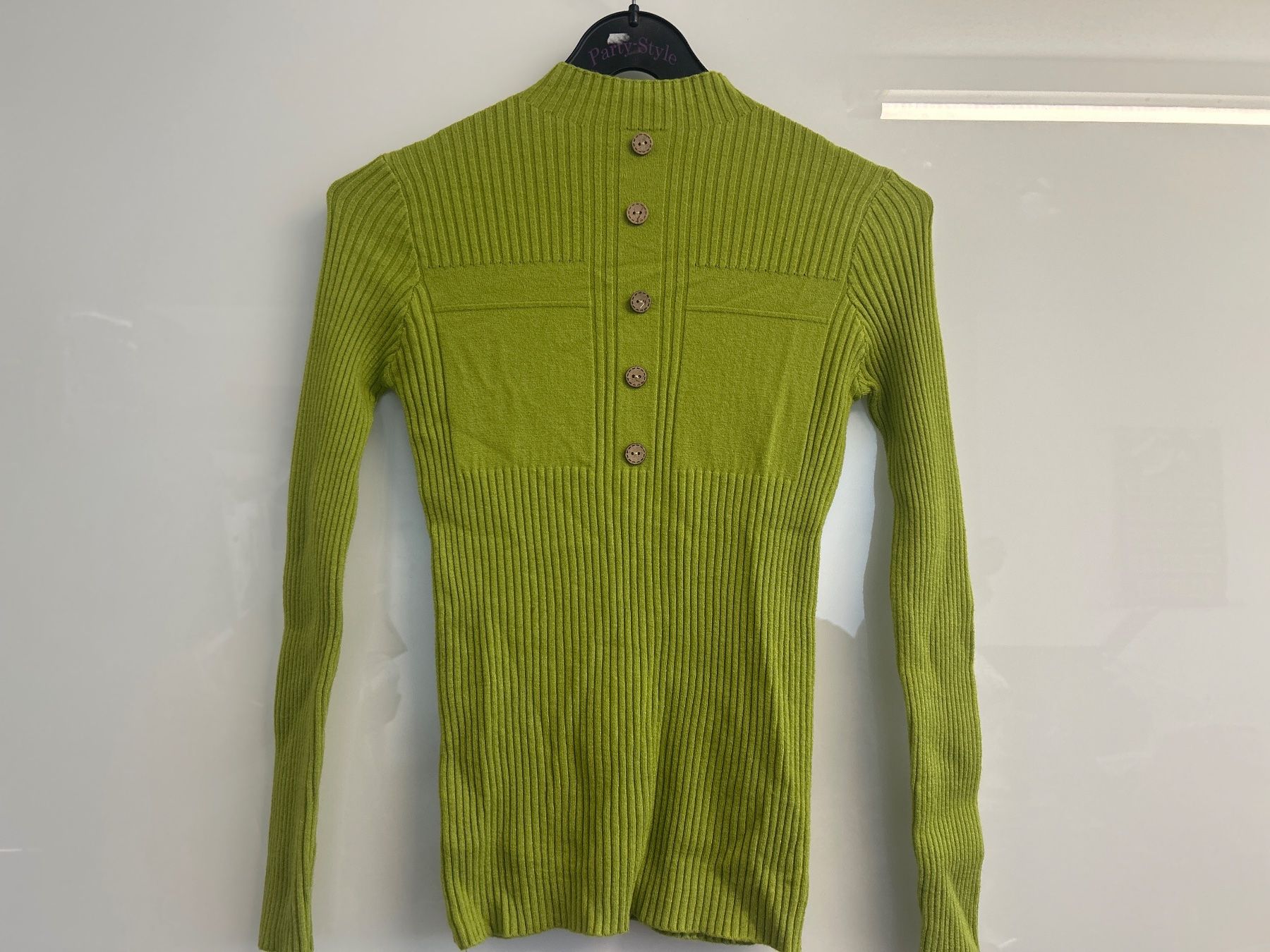 Maglioni & Felpe: Pullover weich figurbetont one size NEU – Nuovo e nell'imballaggio originale da Regensdorf venduto da Spyke55