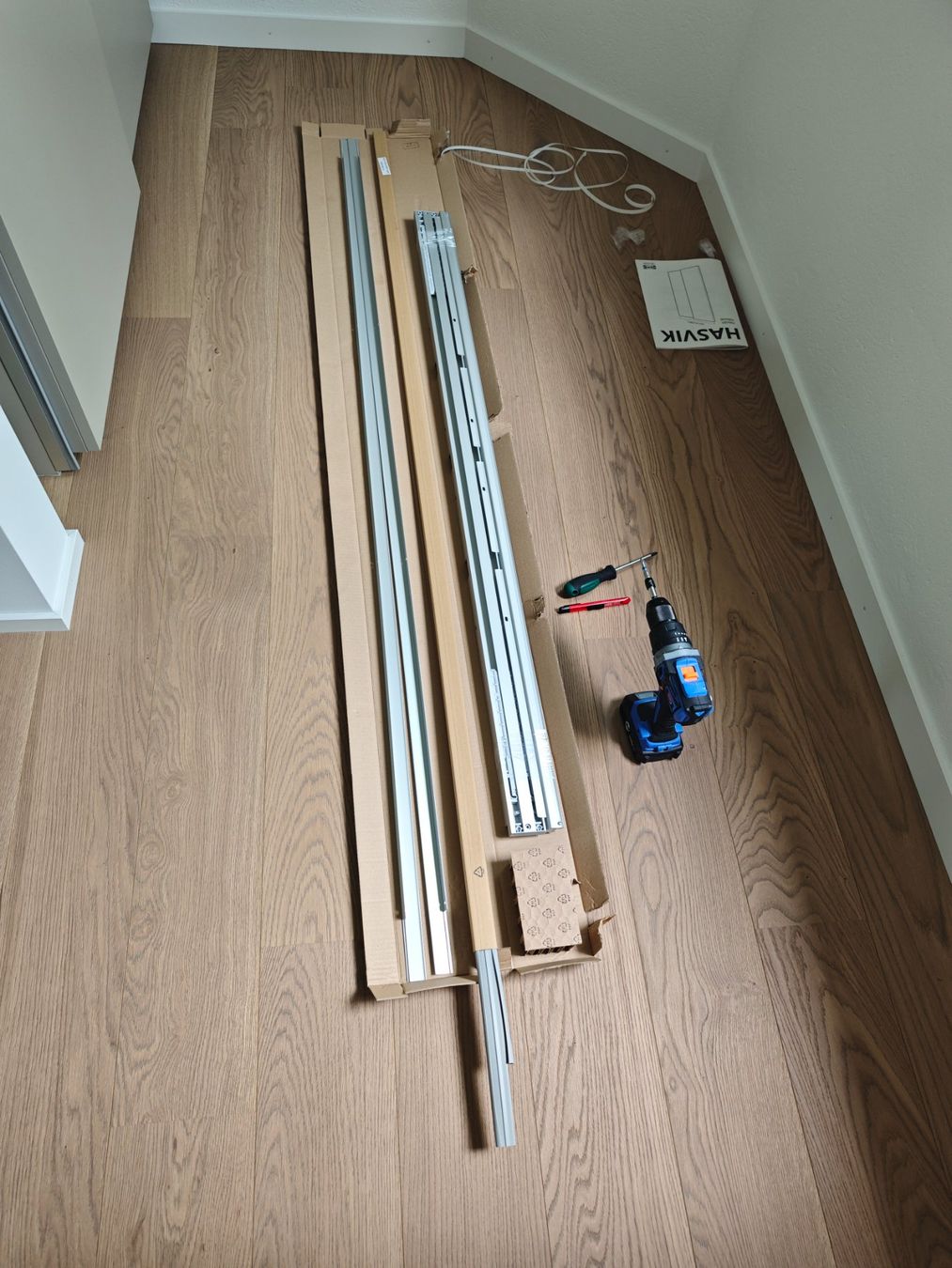 Ikea Schränke: Ikea Hasvik 1x Schiebetür graubeige – Gebraucht aus Appenzell von meomax 2