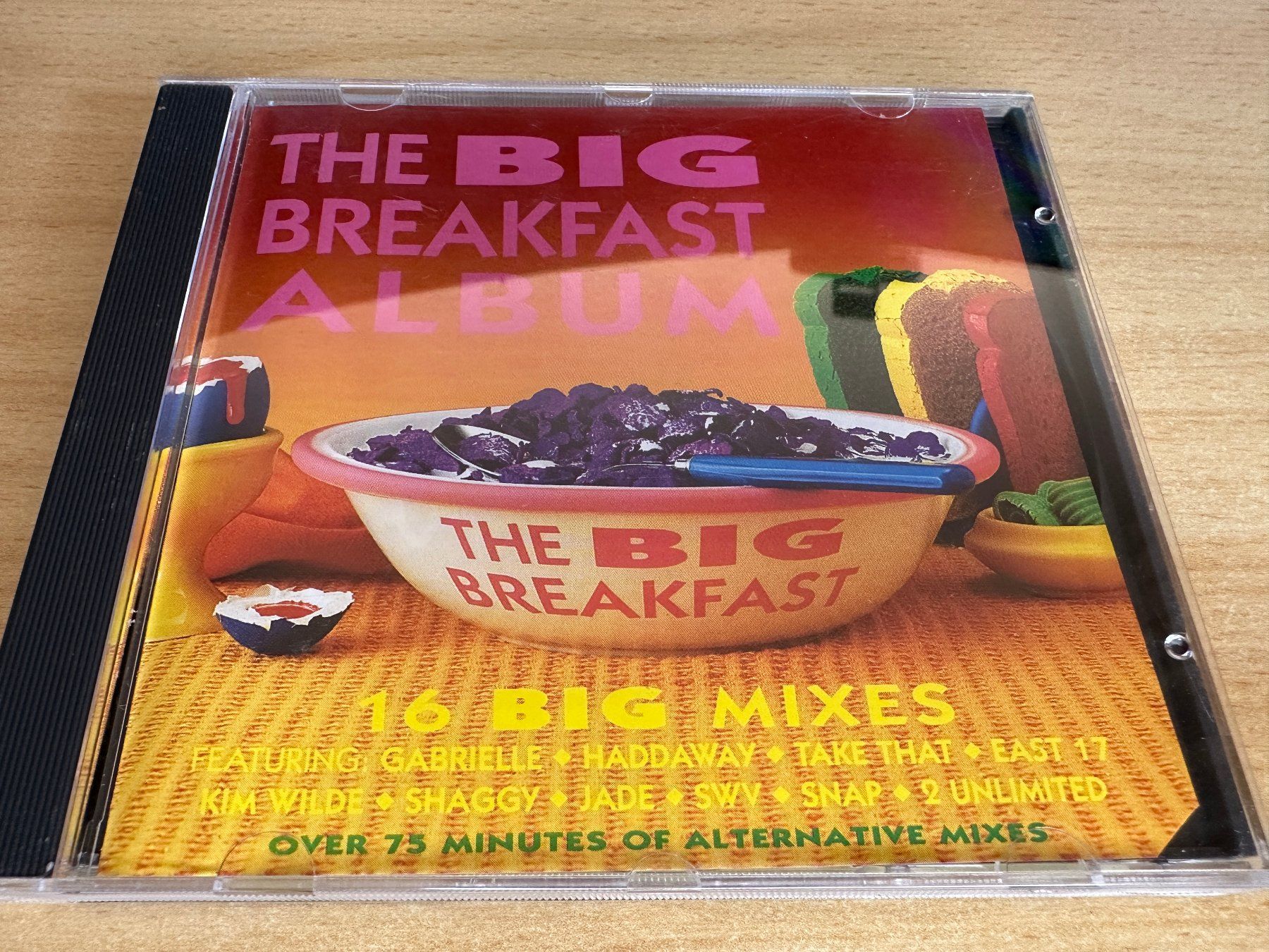 CDs: Various – The Big Breakfast Album – Gebraucht aus Rikon im Tösstal von Alpenmutz
