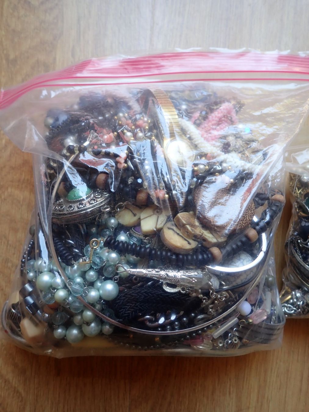 Autres bijoux: Großes Lot Schmuck 4,3 Kilo – D'occasion à Lugano par suizod 2