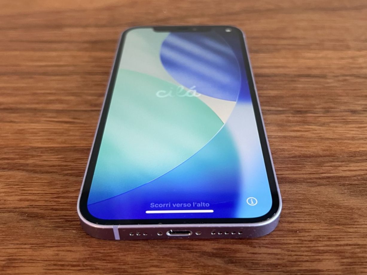 Apple Telefoni cellulari / Smartphones: Apple iPhone 12 128GB Violett – Usato da Frauenfeld venduto da Par4n0rm4l 1