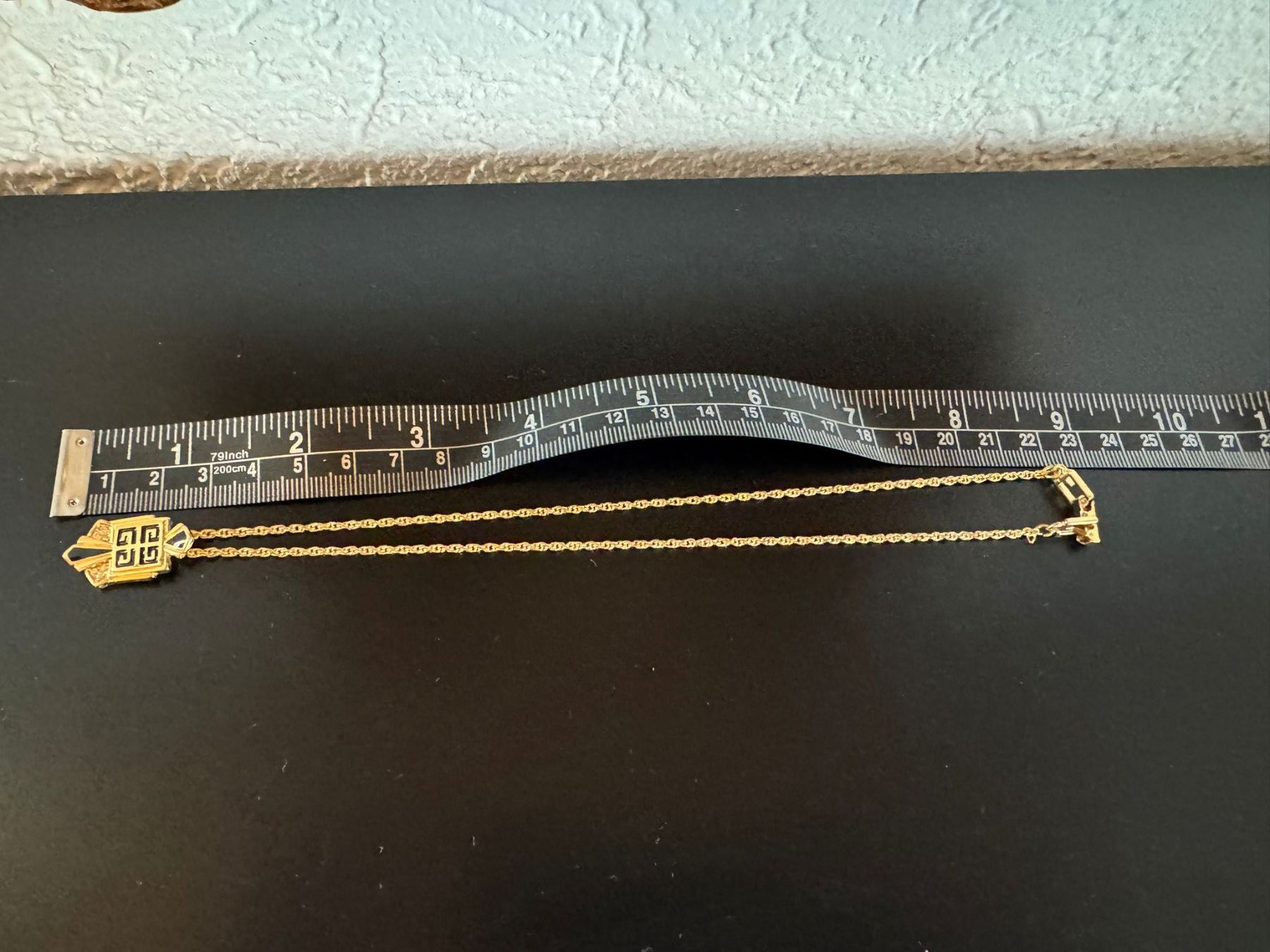 Givenchy Ketten: Givenchy Vintage Halskette goldfarben 40 cm – Gebraucht aus Winterthur von Dejv 5